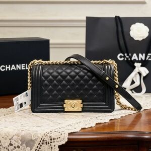 Chanel Boy Medium in Quilted Lambskin